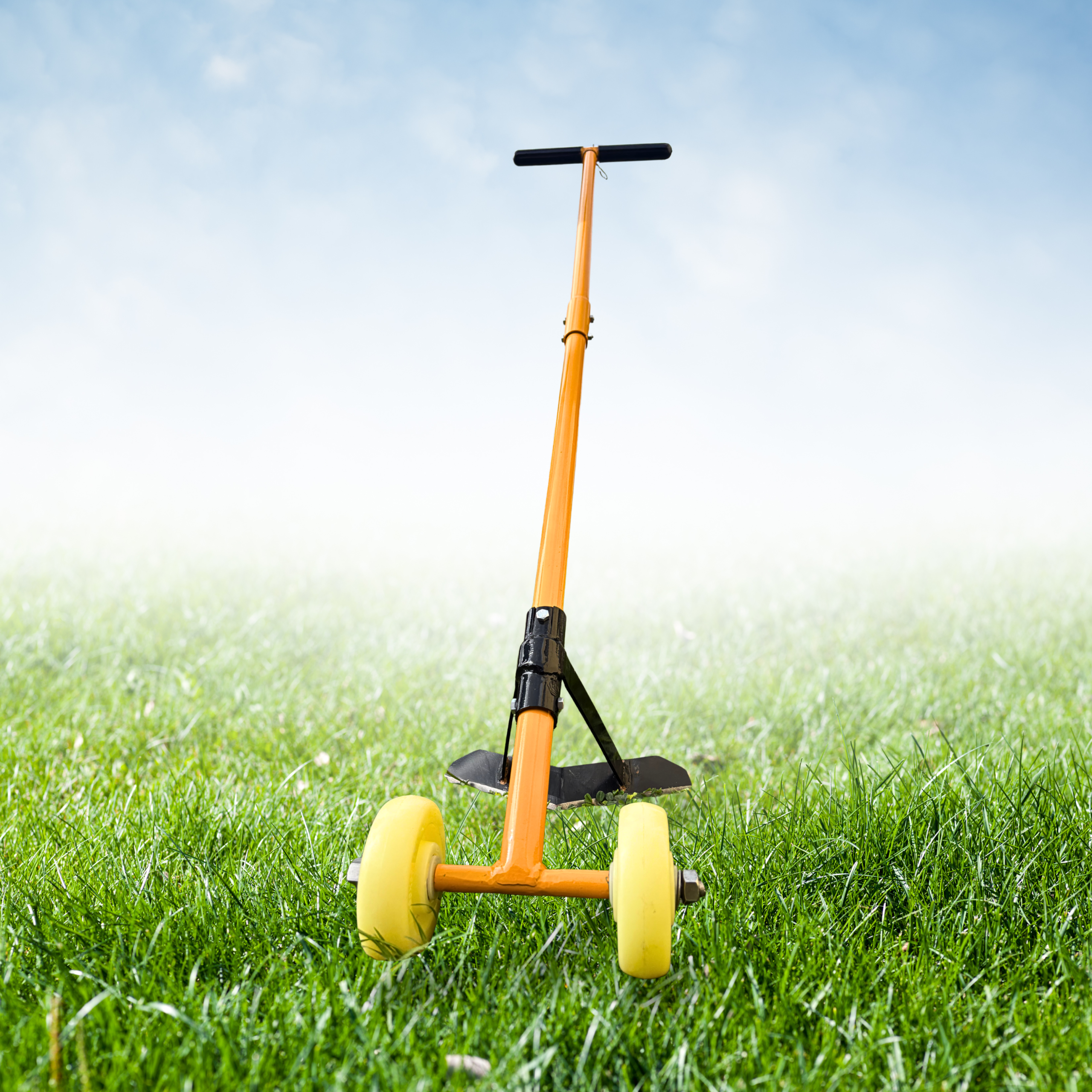 Hectare Manual Wheel Weeder with Dual Wheels & Hardened Steel Blade - Image 5